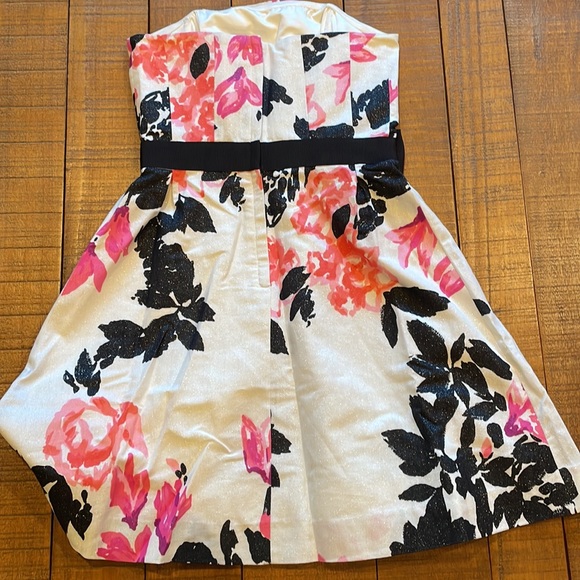 NWOT Lilly Pulitzer Strapless Floral Dress - 00 - Picture 2 of 10